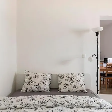 Castle Street Apartment